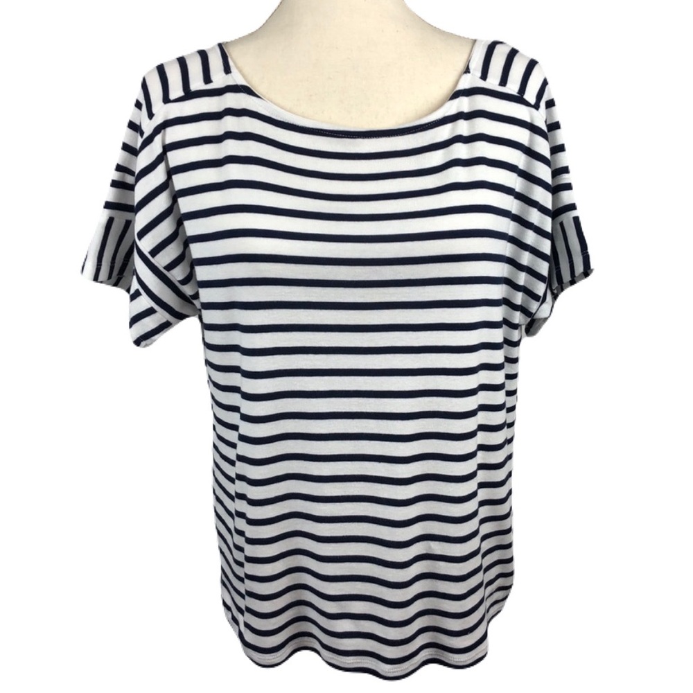 Jones New York Signature top